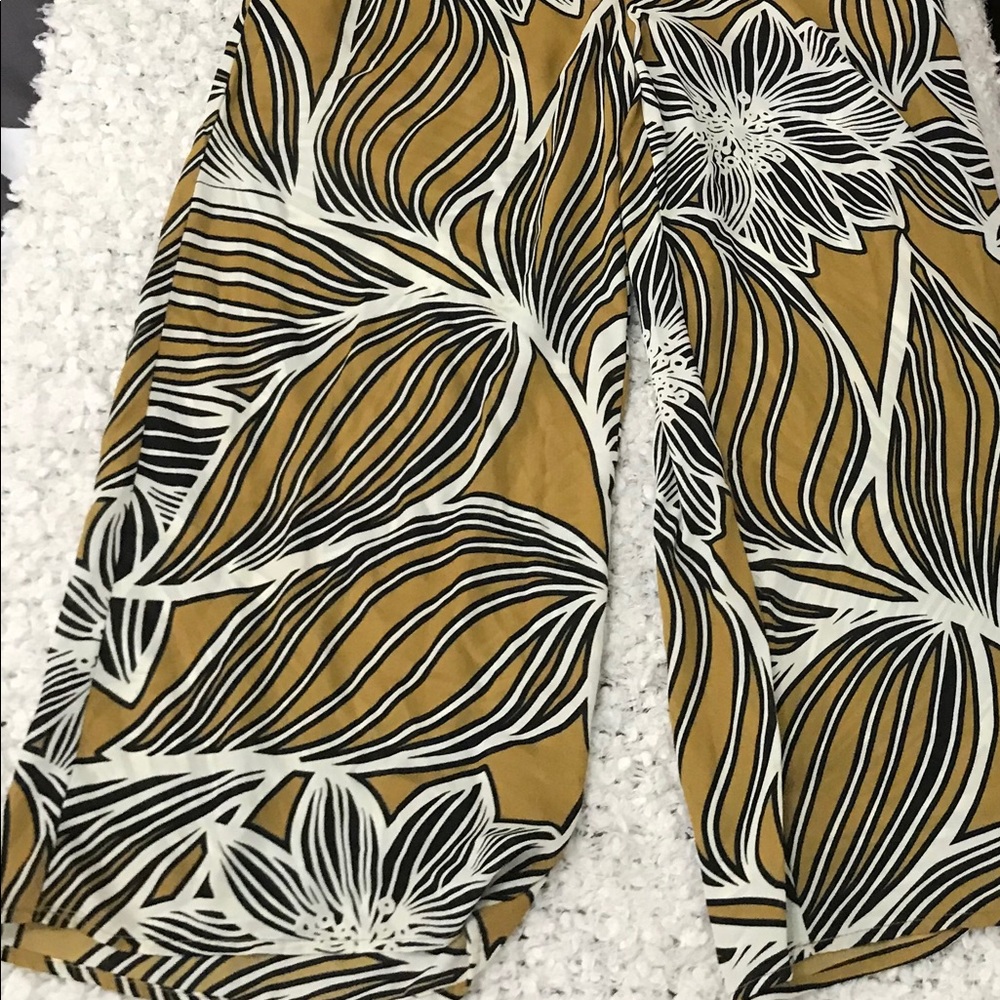 Jumpsuit - Picture 2 of 3